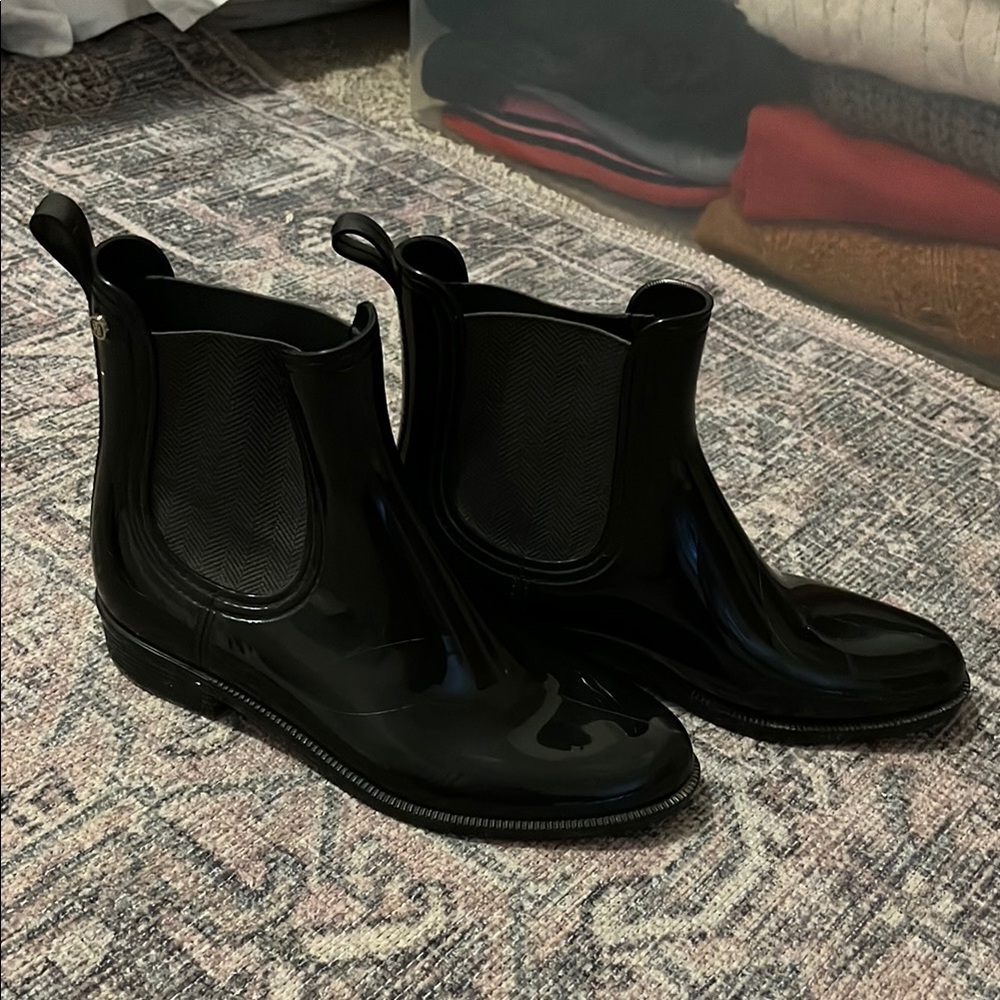 Black Rain Boots